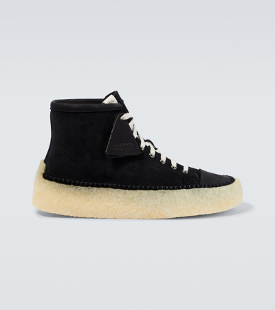 Clarks Originals Caravan Mid Suede Boots In Black