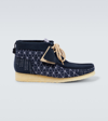 CLARKS ORIGINALS WALLABEE EMBROIDERED SUEDE BOOTS