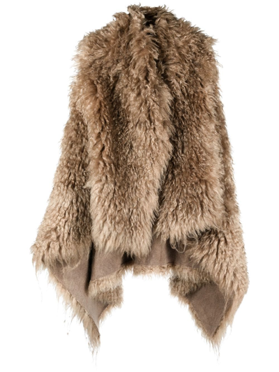 Uma Wang Oversized Faux-fur Gilet In 褐色