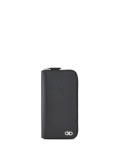Ferragamo Gancini Document Wallet In Black