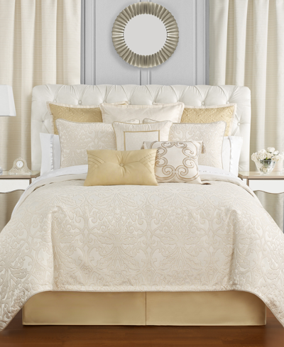 Waterford Closeout!  Valetta Damask Reversible 6 Piece Comforter Set, King In Ivory