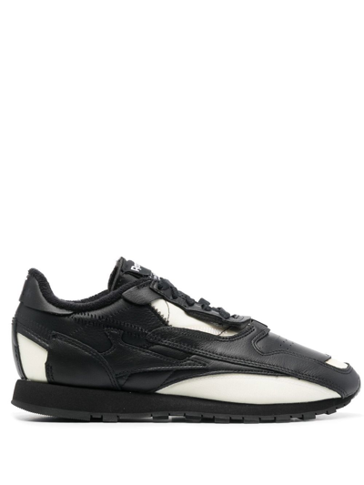 Maison Margiela X Reebok Low-top Sneakers In Black