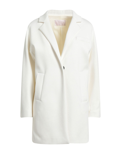 Annie P Overcoats In White