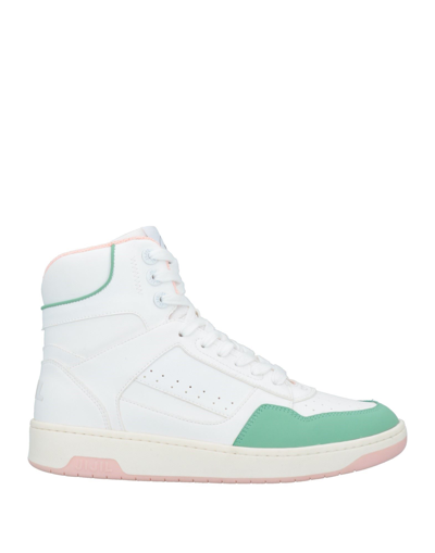 Jijil Sneakers In White
