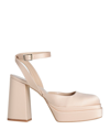 Nila & Nila Pumps In Beige