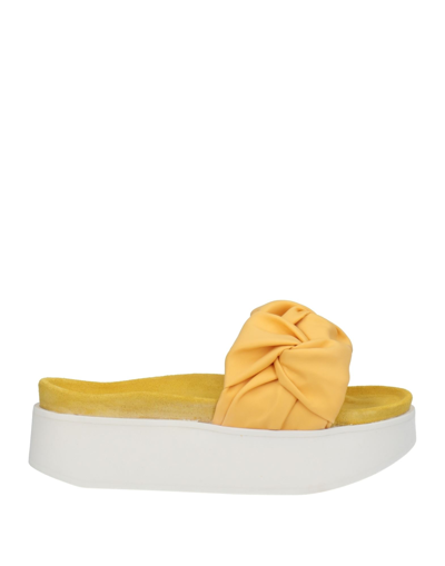 Inuikii Sandals In Yellow