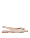 Nila & Nila Ballet Flats In Beige