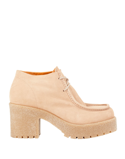 Lemaré Lace-up Shoes In Pink