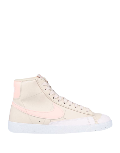 Nike Sneakers In Beige