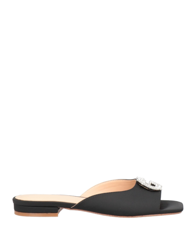 Gaelle Paris Sandals In Black