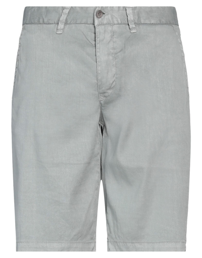 Blauer . Man Shorts & Bermuda Shorts Light Grey Size 33 Linen, Cotton, Elastane