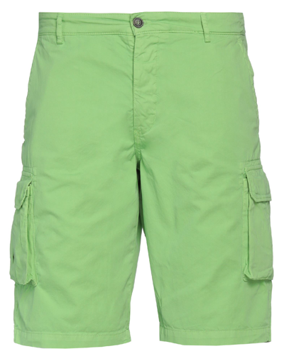 40weft Man Shorts & Bermuda Shorts Green Size 28 Cotton