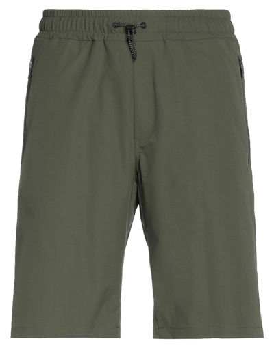 Outhere Shorts & Bermuda Shorts In Military Green