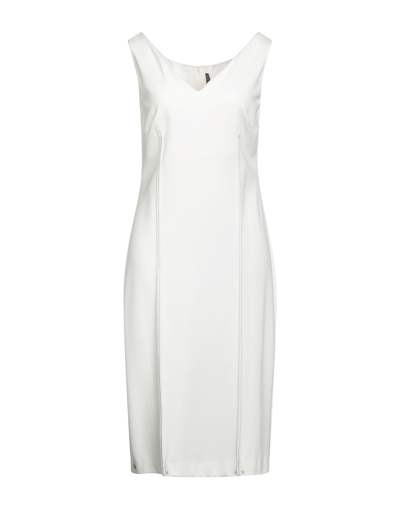 Manila Grace Midi Dresses In White