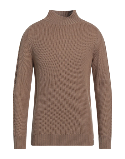 Brooksfield Turtlenecks In Beige