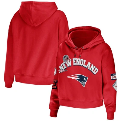 WEAR BY ERIN ANDREWS WEAR BY ERIN ANDREWS RED NEW ENGLAND PATRIOTS PLUS SIZE MODEST CROPPED PULLOVER HOODIE