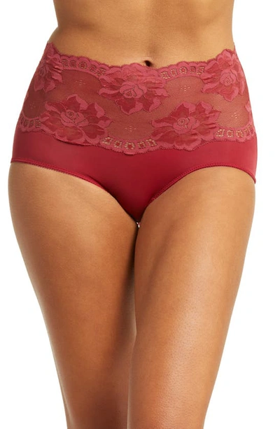 Wacoal Light And Lacy Brief In Rhubarb
