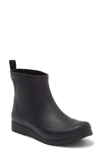 Chooka Atlas Short Bootie In Black