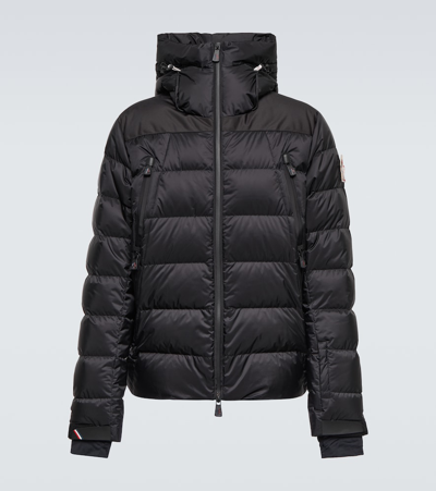 Moncler Camurac Quilted Down Ski Jacket In Black  