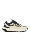 Moncler Lite Runner Leather-trimmed Sneakers In White
