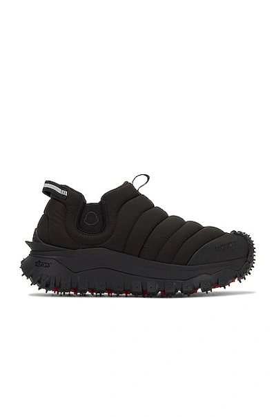 MONCLER APRES TRAIL LOW TOP SNEAKERS