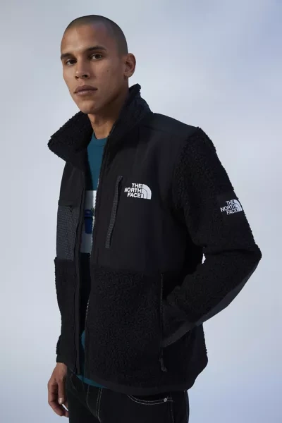 The North Face Seasonal Denali High Pile Fleece Jacket In Black