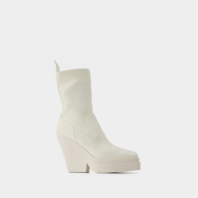 Gia Borghini Stiefeletten Texan Aus Synthetischem Weissem Leder In White