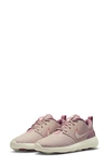Nike Roshe G Golf Shoe In Pink