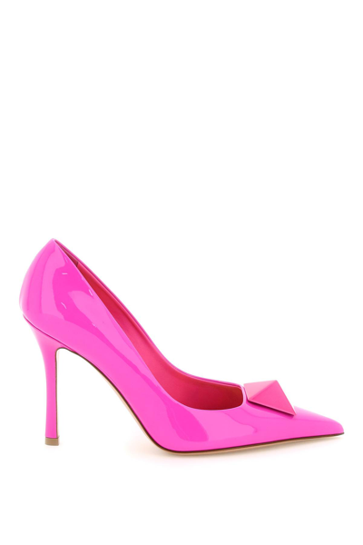 Valentino Garavani One Stud Patent Leather Pump With Matching Stud In Pink