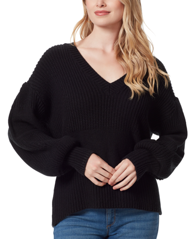 Jessica Simpson Women's Striped Elmira V-neck Sweater In Charcoal