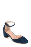 Journee Collection Edna Pump In Navy
