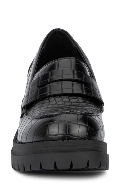 New York And Company Penni Croc Embossed Platform Loafer In Black Croc