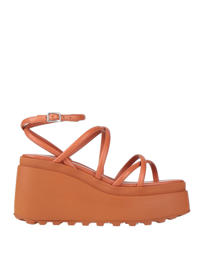 Vic Matie Sandals In Red