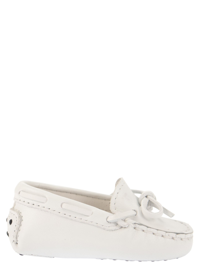 Tod's Teen White Leather Moccasins