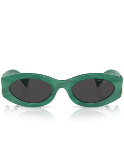 Miu Miu Ovale Glimpse Sonnenbrille In Green