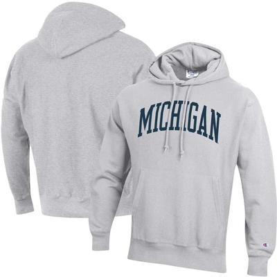 CHAMPION CHAMPION HEATHERED GRAY MICHIGAN WOLVERINES TEAM ARCH REVERSE WEAVE PULLOVER HOODIE