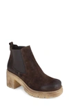 Zigi Ximena Platform Chelsea Boot In Beige