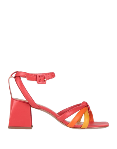 Miss Unique Sandals In Red