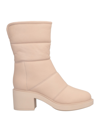 Gianvito Rossi Ankle Boots In Beige