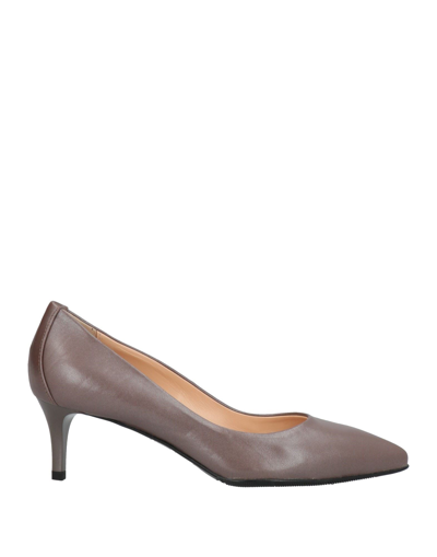 Bruglia Pumps In Beige