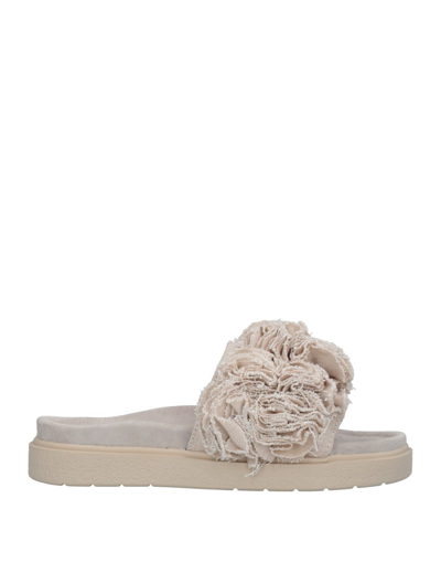 Inuikii Sandals In Beige