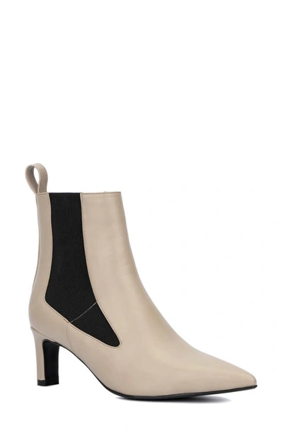 Torgeis Artemis Boot In Beige