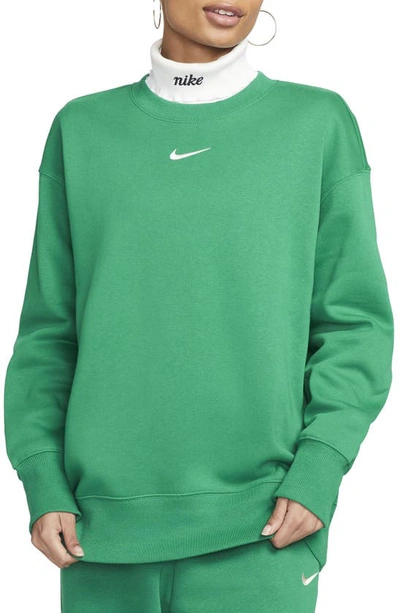 Nike Sportswear Phoenix Sweatshirt In Green