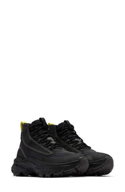 Sorel Kinetic Breakthru Venture Midi Sneakers In Black/ Jet