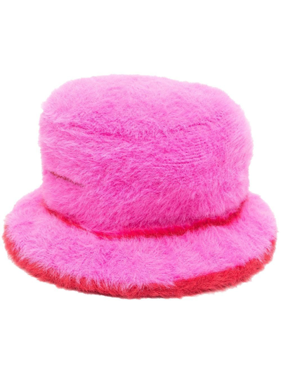 Jacquemus Le Bob Neve Embroidered Striped Faux Fur Bucket Hat In Pink