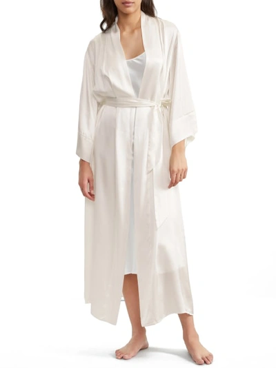 Papinelle Camille Lace Trim Silk Robe In Ivory