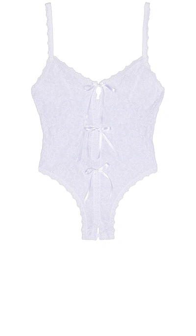 Hanky Panky X Revolve Open Gusset Keyhole Teddy In White