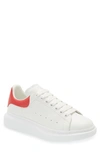Alexander Mcqueen 553680whgp Overse Leather Sneaker With Contrasting Logo Print In White/ Lust Red
