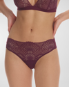 Commando Butter And Lace Mid-rise Thong In Pinot