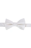 Trafalgar Sutton Collection Bow Tie In Ivory